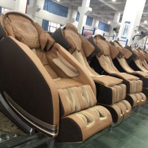 Ghế massage toàn thân Luxury 4D mode KS-828 màu đen vàng