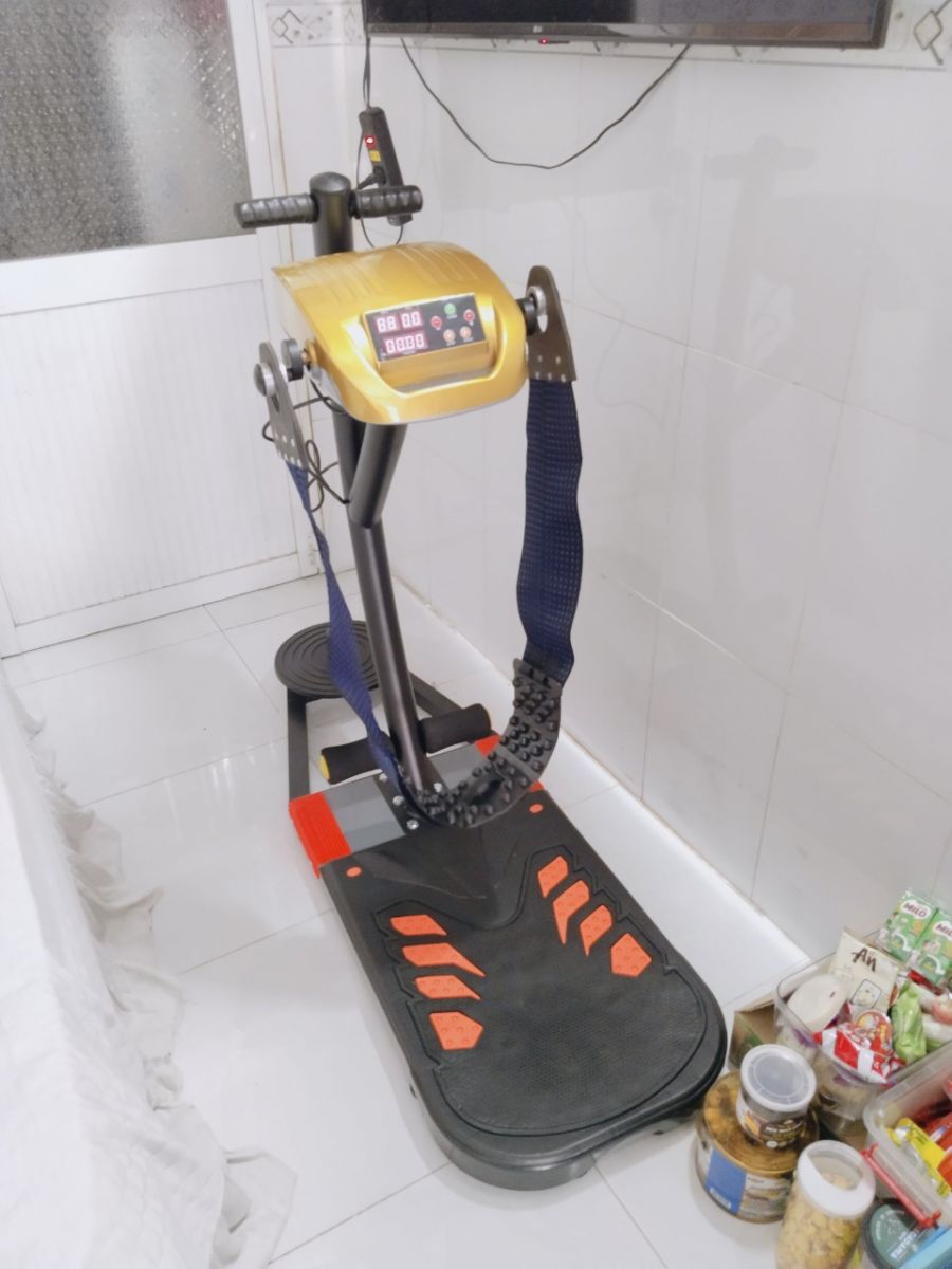 máy massage bụng đứng mx2022
