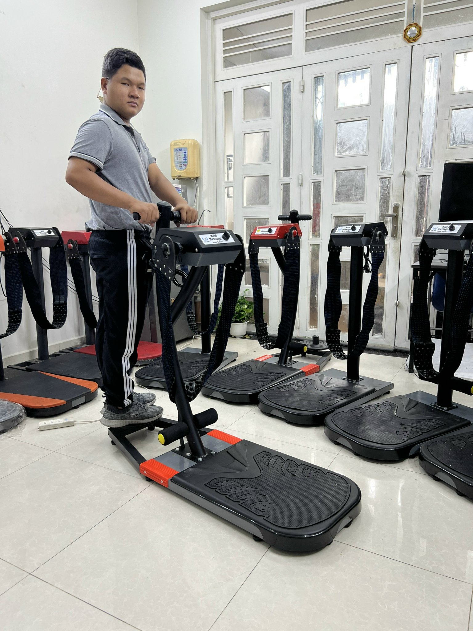 Máy run matxa bụng đứng có lợi ích gì cho sức khỏe ?