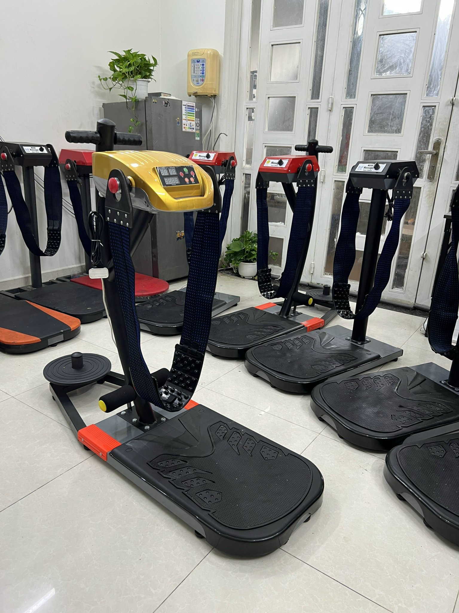 Máy run mátxa bụng đứng là gì ?
