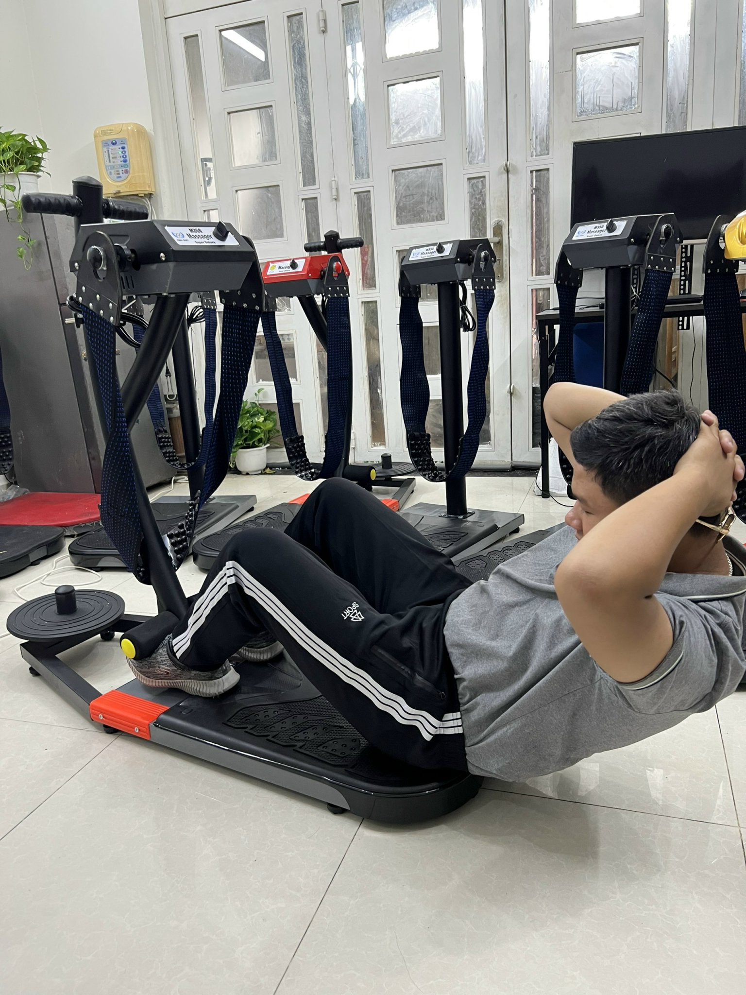 Máy rung giảm mỡ bụng đứng có tác dụng phụ gì không ?