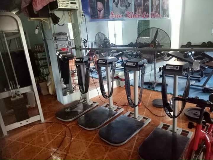 Những công dụng của Máy rung mát xa bụng đứng